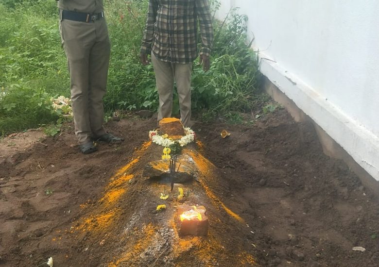 12.12.2024 உடல் அடக்கம்